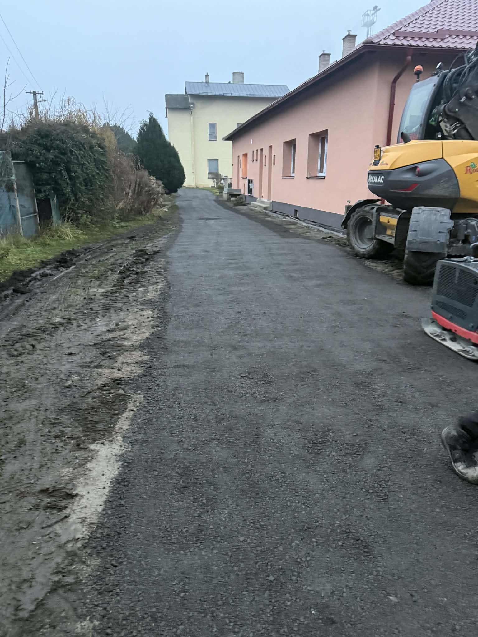 Úprava cesty u domu